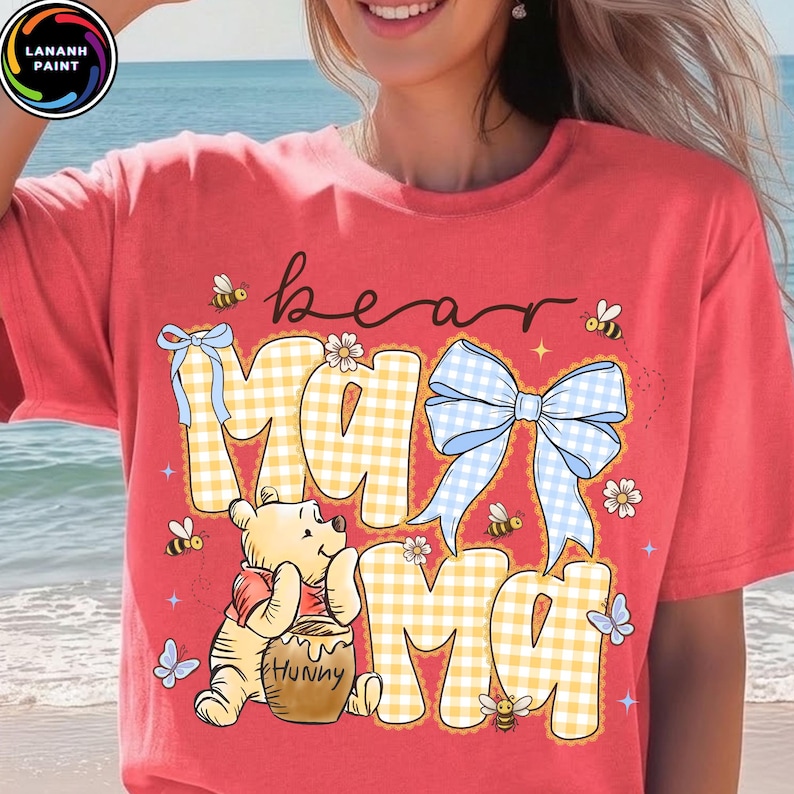 Pode incluir: Uma placa de madeira r&uacute;stica com o texto "Welcome to our home" em letras brancas. A placa apresenta um acabamento desgastado e um design simples e convidativo, perfeito para uma varanda ou entrada.