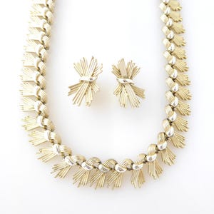 1950s Coro light gold weizen oder band bund göttin statement chunky boho boho festival retro mid century Schmuckset