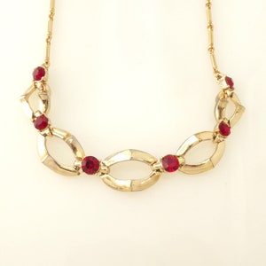 1950s or 1960s Ruby red rhinestone and large gold link retro sparkly statement chunky mid century sculptural modern minimalist necklace