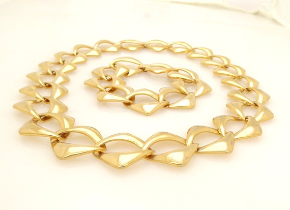 1980s Vintage gold diamond shape link chunky hip … - image 4