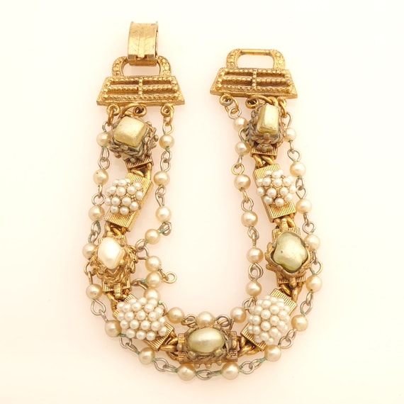 1950s Vintage pearl cluster, pearl cabochon, pear… - image 1