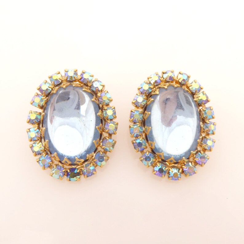 1960s Light blue cabochon glass and iridescent aqua aurora borealis rhinestone large dramatic sparkly extra statement clip on earrings