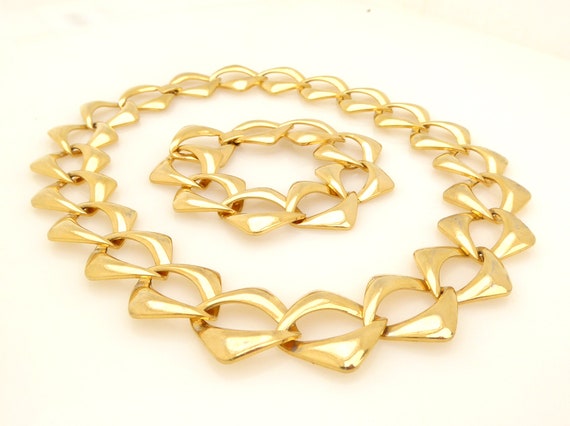 1980s Vintage gold diamond shape link chunky hip … - image 2