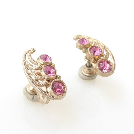 1940s Vintage nemo hot pink rhinestone gold swirl… - image 4