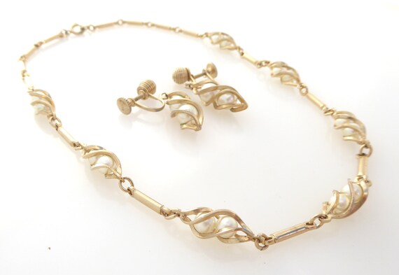 1950s Vintage Sarah Coventry gold spiral link and… - image 2