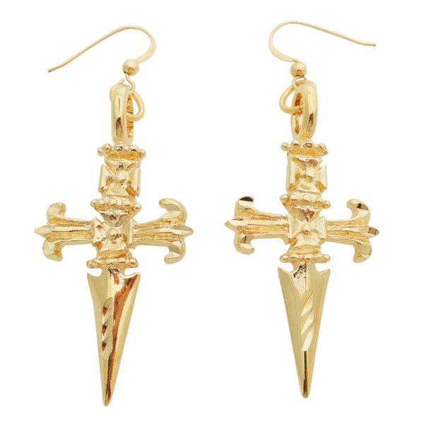 Blake Lively's 24kt gold dagger earrings in Savages by Jenny Dayco