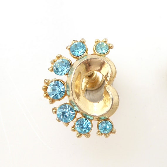 1940s Vintage aqua blue rhinestone swirly gold cr… - image 5