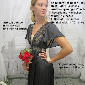 Sz Small Shadowline robe, Never worn open front style negligee, Nylon/Spandex mix lace trim bodice 28 to 34 bust, Cap sleeves, Made USA