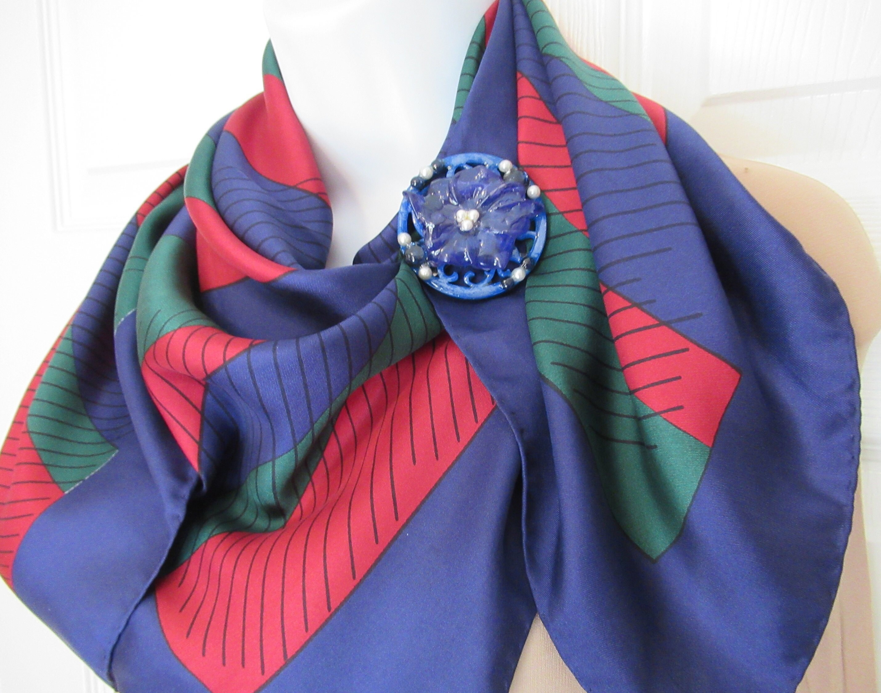 ☆新品【MARJA KURKI】シルクスカーフ Marja Kurki Bright Red & Colorful Striping Pure Silk Scarf