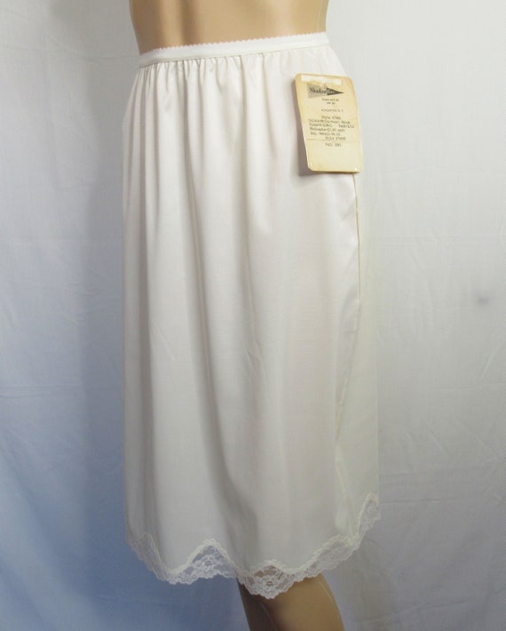 NOS 1985 Shadowline unworn half slip, Sz S, 20 - … - image 5