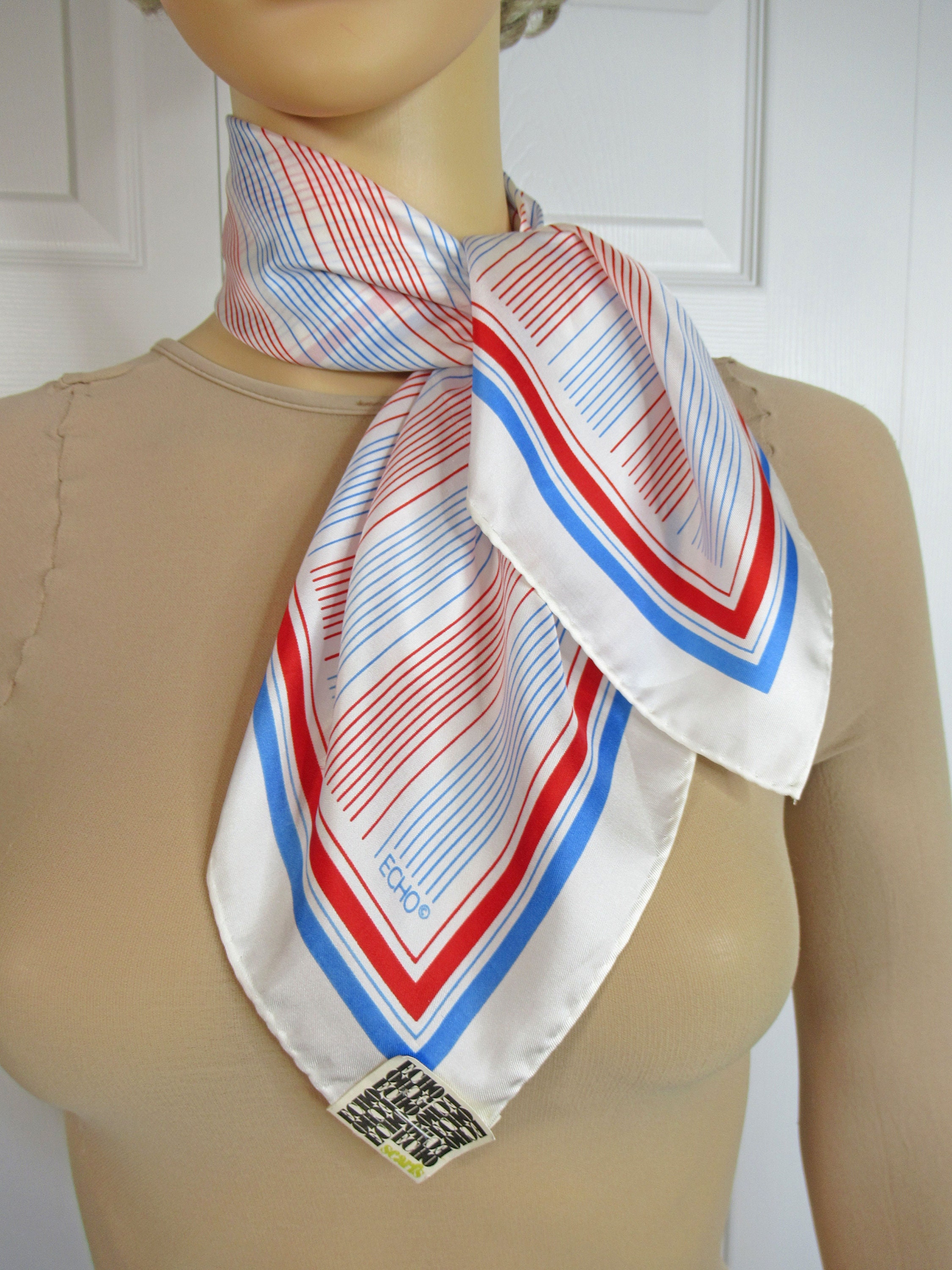 【 VINTAGE 】 Lavaliere Scarf Vintage JEAN DE BAHREIN Equestrian Scarf Trevira Texture