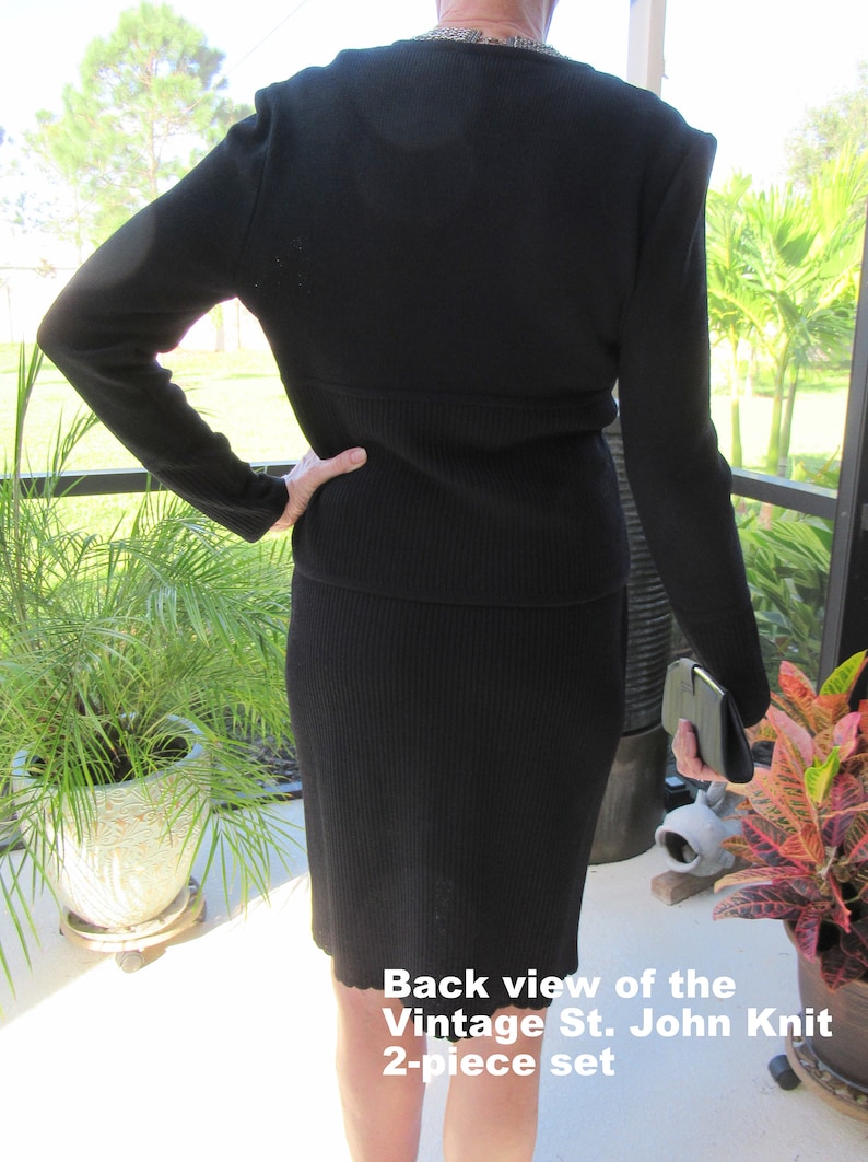 37 inch bust 2 piece ribbed knit all black set Long sleeves V-neck waist length sweater ShoptoSave Vintage St John Marie Gray Skirt 39