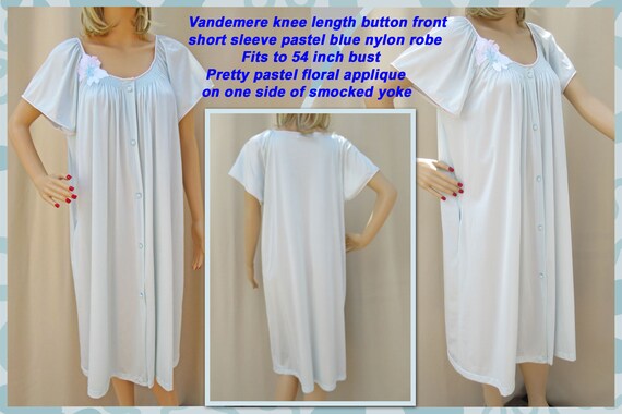 54 bust Vandemere robe, Knee length button front … - image 2
