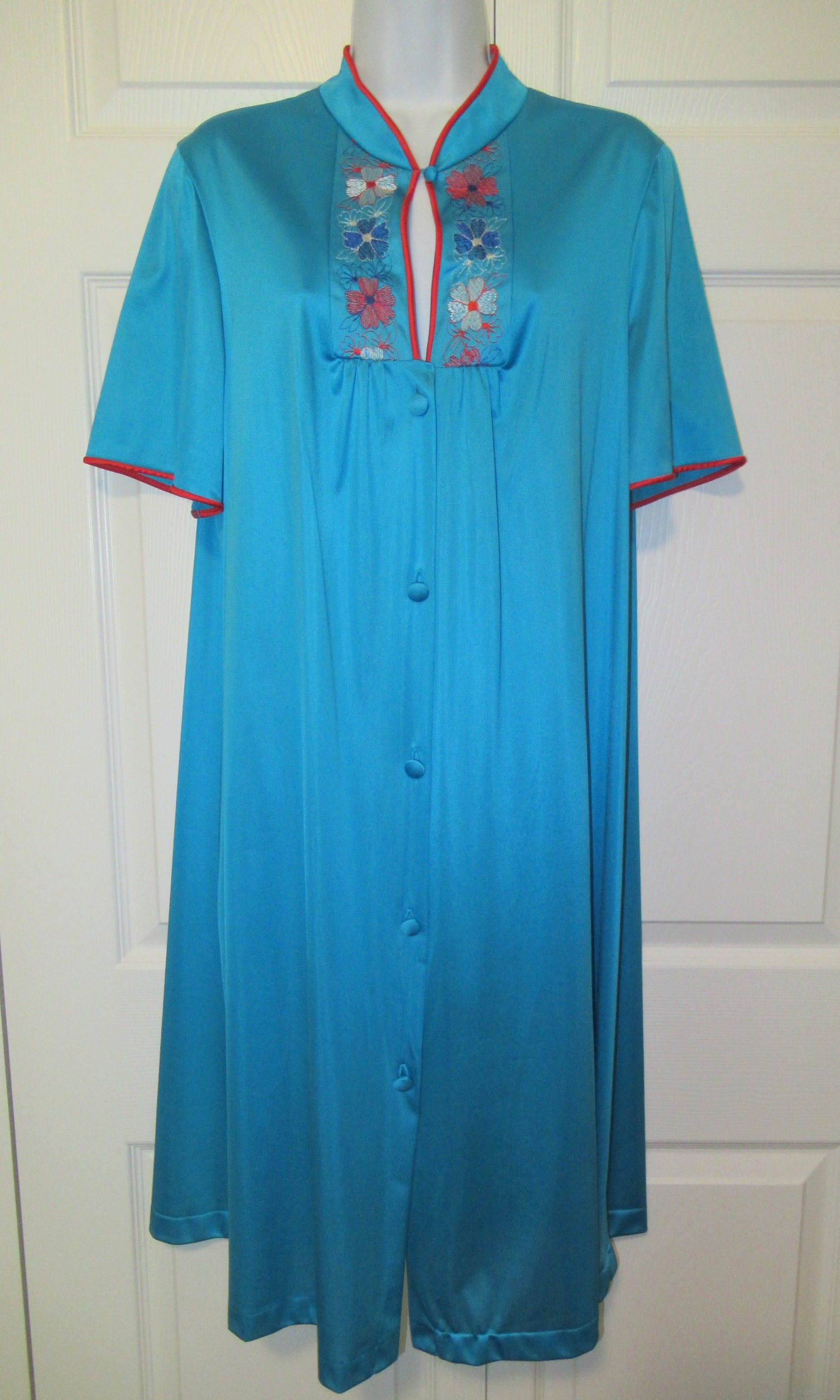 MW bright teal nylon robe 42 inch bust Red piping trim Etsy