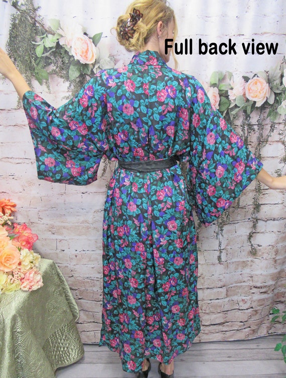 One Size Fit robe, Kimono style sleeve, Full leng… - image 10