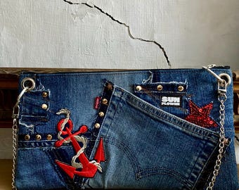 Upcycling Levis denim shoulder bag