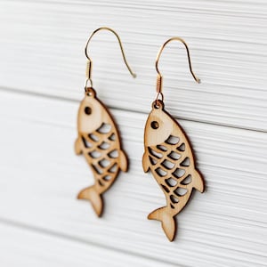 Pendientes de pescado marino svg madera cortada con láser Svg