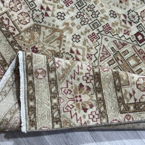 5x9 Vintage Oushak Rug: Handmade Wool Area Rug (4.7x9.1 ft)