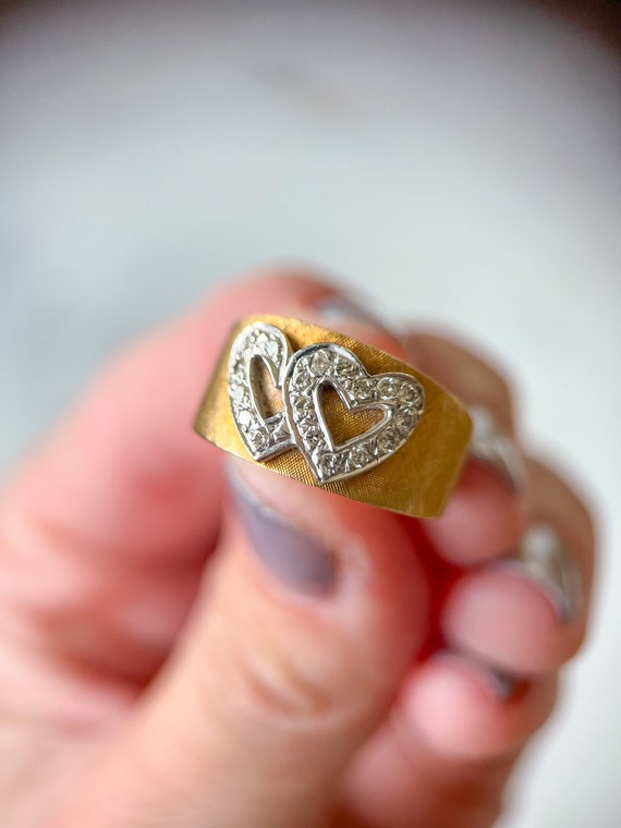 Vintage Etched Band with Double Hearts 14k Yellow 