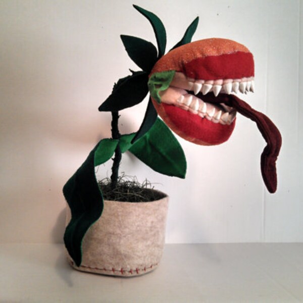 Stuffed Toy Plush Venus Flytrap Sculpture Art Bellis Tendiculae "Trap-Daisey"