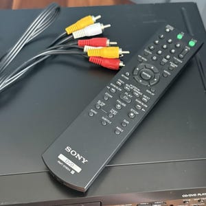 Sony DVP-S360 Cd Dvd Player w/ Remote RCA Cables Tested Working Dolby bild 5