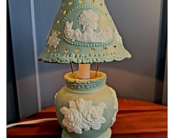 Vintage Jasperware Style Accent Lamp Cameo Heart Cutout Mint Green Kitchen Mini