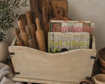 Vintage Wooden Magazine Book Rack Organizer Distressed Cottage Farmhouse Storage