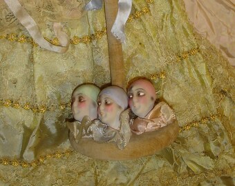 Rare Vintage Adorable 3 Headed Flapper Doll Hat Stand Made in Germany