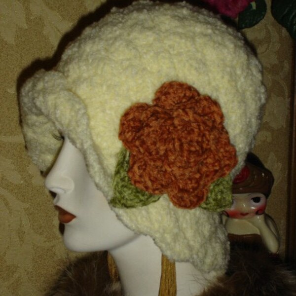 Womens Crochet Flapper Hat Cloche Ivory with Paprika Chenille Rose Pin