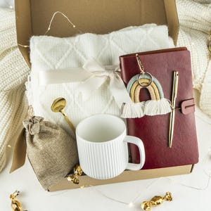 Recuperate Care Package, Surgery Gift Box, Get Well Soon, Hospital Gift Box for Her, Get Well Soon Gift Idea, Cozy Recovery Gift Basket