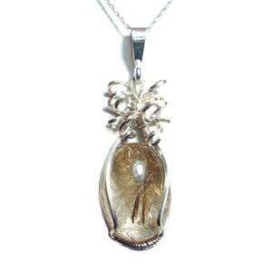 Retilated Quartz wrapped sterling silver pendant with chain immagine 2