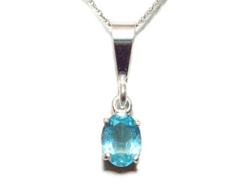 Apatite sterling silver pendant with chain