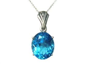 Blue topaz Sterling Silver Pendant with Chain