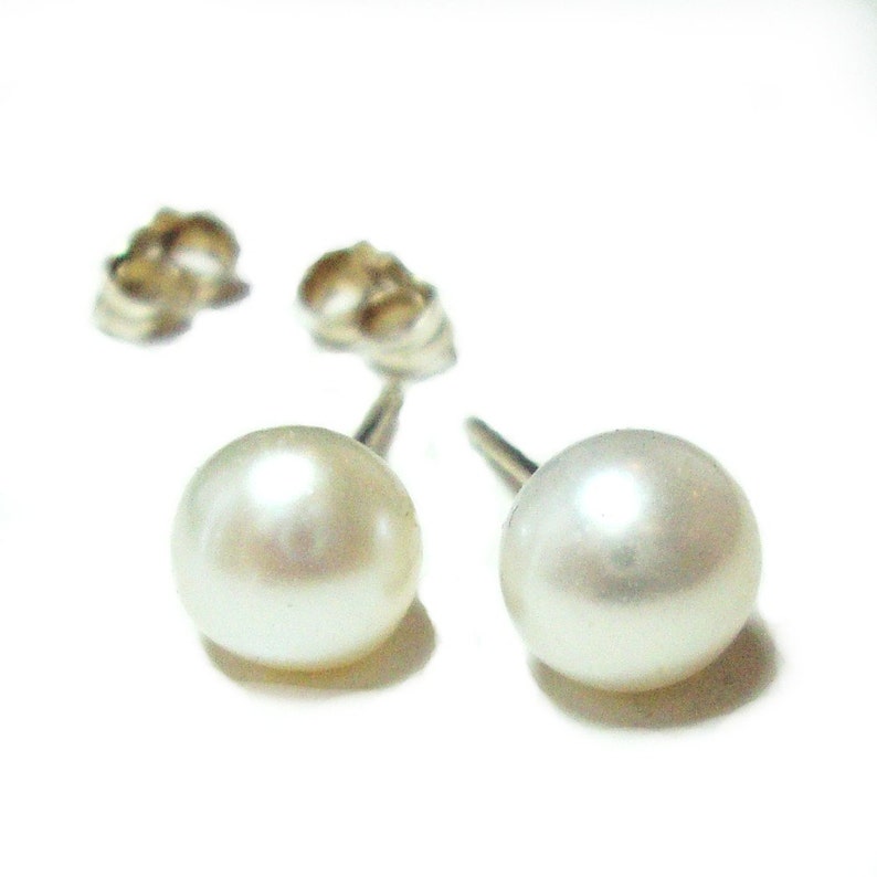 Genuine Pearl sterling silver post earrings image 5