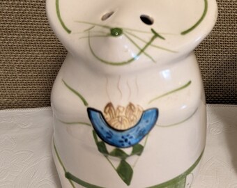 90s Vintage Ceramic Mouse Cheese Shaker by L Gates for Tabletop Parmesan Spaghetti