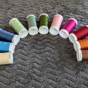 Gutermann Polyester Machine Thread: Quilting, Sewing, Embroidery - 274 Yards