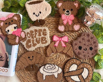 Handgefertigte Punch Needle Untersetzer | Mug Rugs, gemütlich getuftet | Textilkunst | Schreibtisch & Kaffee Dekor