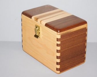 Wood Recipe Box for 4" x 6" Index Cards - Walnut and Maple