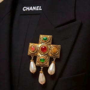 Miriam Haskell Brooch - Etsy