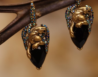 Vintage Panther Earrings: Gothic Black Crystal, Gold Plated
