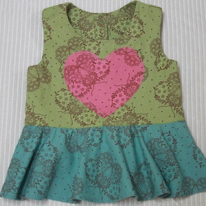 XS 4/5 Girls Flutterby Peplum Sleeveless Top with Heart Applique image 2