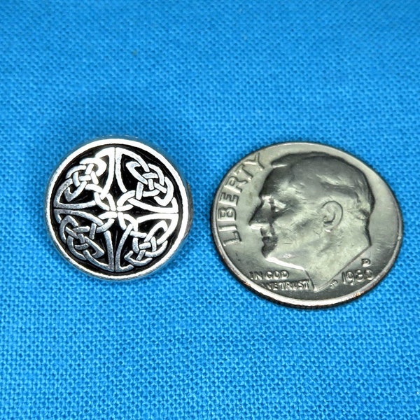 Celtic Knot Button, 1/2"