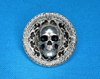 Elegant Skull Button, 7/8", Medium, Silver Pewter Metal