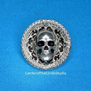 Elegant Skull Button, 7/8&quot;, Medium, Silver Pewter Metal Shank Back Button Handmade Button