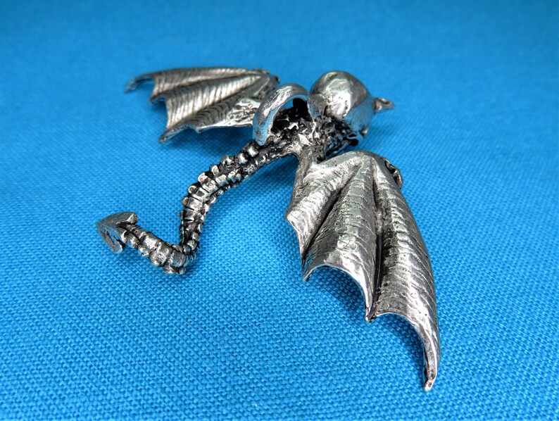 Skull Bat Button, Flying Skull Bat Shank Back Metal Cast Clothing