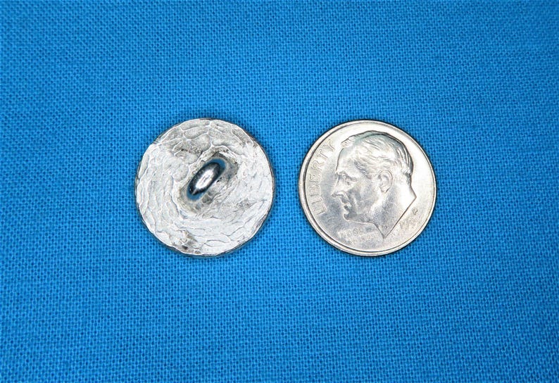 Griffin Dragon Button: (11/16 inch) Small Gryphon Griffon Handmade Cast Silver Pewter Sew On Sewable Costume Shirt Garb Cosplay Vest Button image 3
