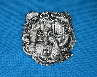 Peacock Button, Victorian