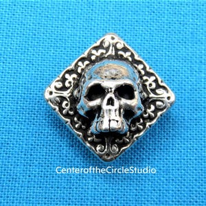 Gothic Skull Button, 9/16&quot;, Small Handmade Diamond Shaped Cast Silver Pewter Metal Decorative Skull Button for Shirts Costumes Clothing