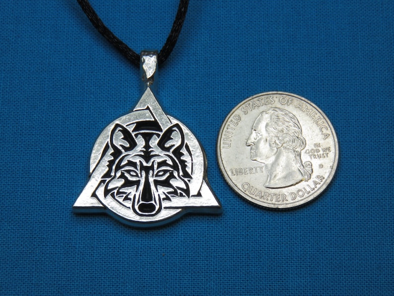 Tribal Wolf Therian Pride Necklace Small image 3