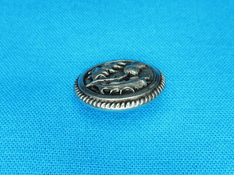 Scottish Thistle Button 11/16 Inch, Handmade Silver Pewter Metal